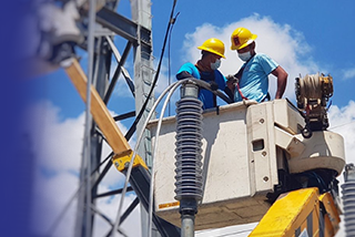 Meralco linemen work on industrial parks power grids