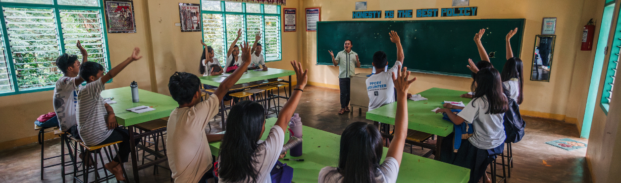 Passing on the torch: How mentorship and support draw teachers back to the Philippines’ last mile schools dewsktop