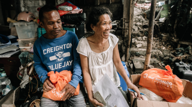 Bringing aid to calamity-stricken Filipinos  mobile