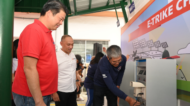 Empowering Valenzuela M