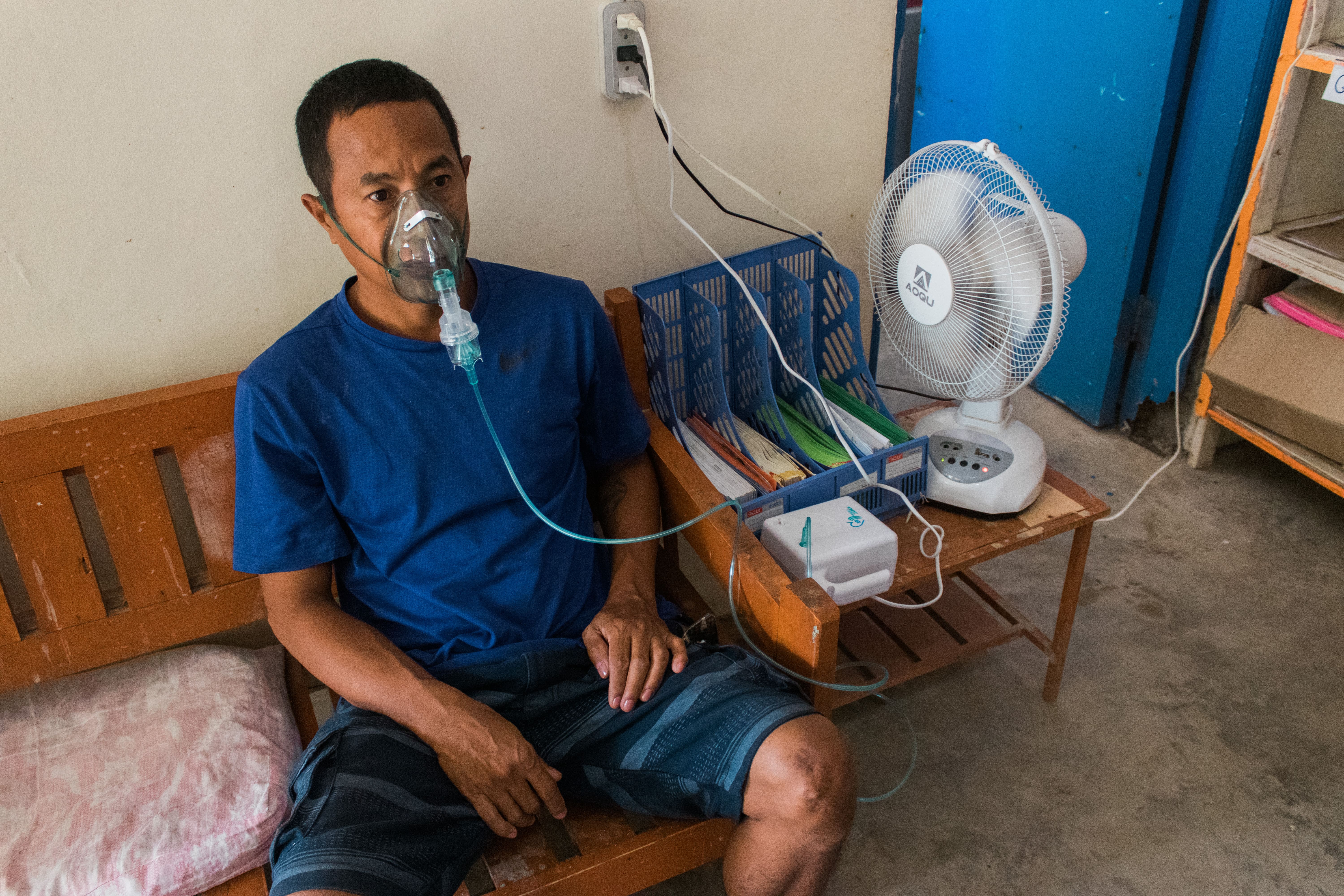 In Barangay Laiban, Tanay, Rizal, residents with asthma can now use nebulizers without traveling far after the health station was energized using solar power.