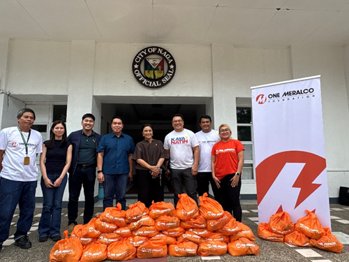 Bringing aid to calamity-stricken Filipinos  6